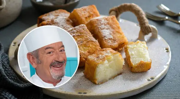 Chef sonríe junto a una bandeja de deliciosa leche frita espolvoreada con azúcar.