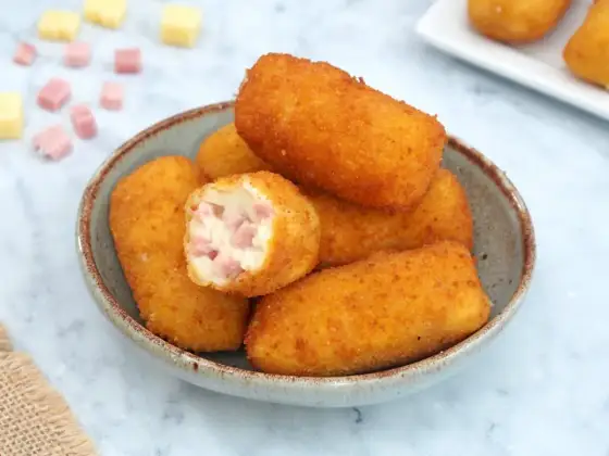 Croquetas de jamón cremosas y crujientes en casa